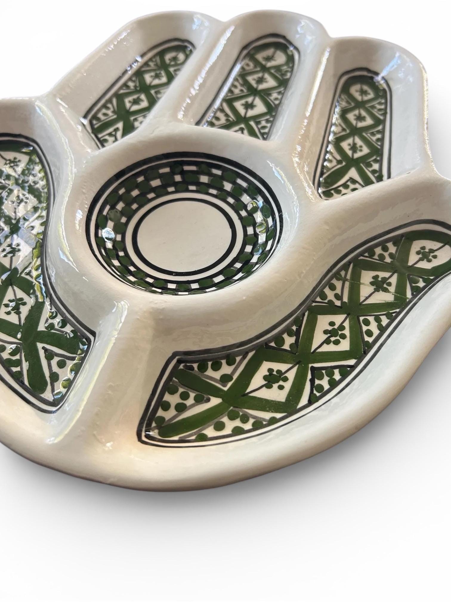 Handmade Tunisian Hamsa Dish – Ceramic Meze Platter, Green & White
