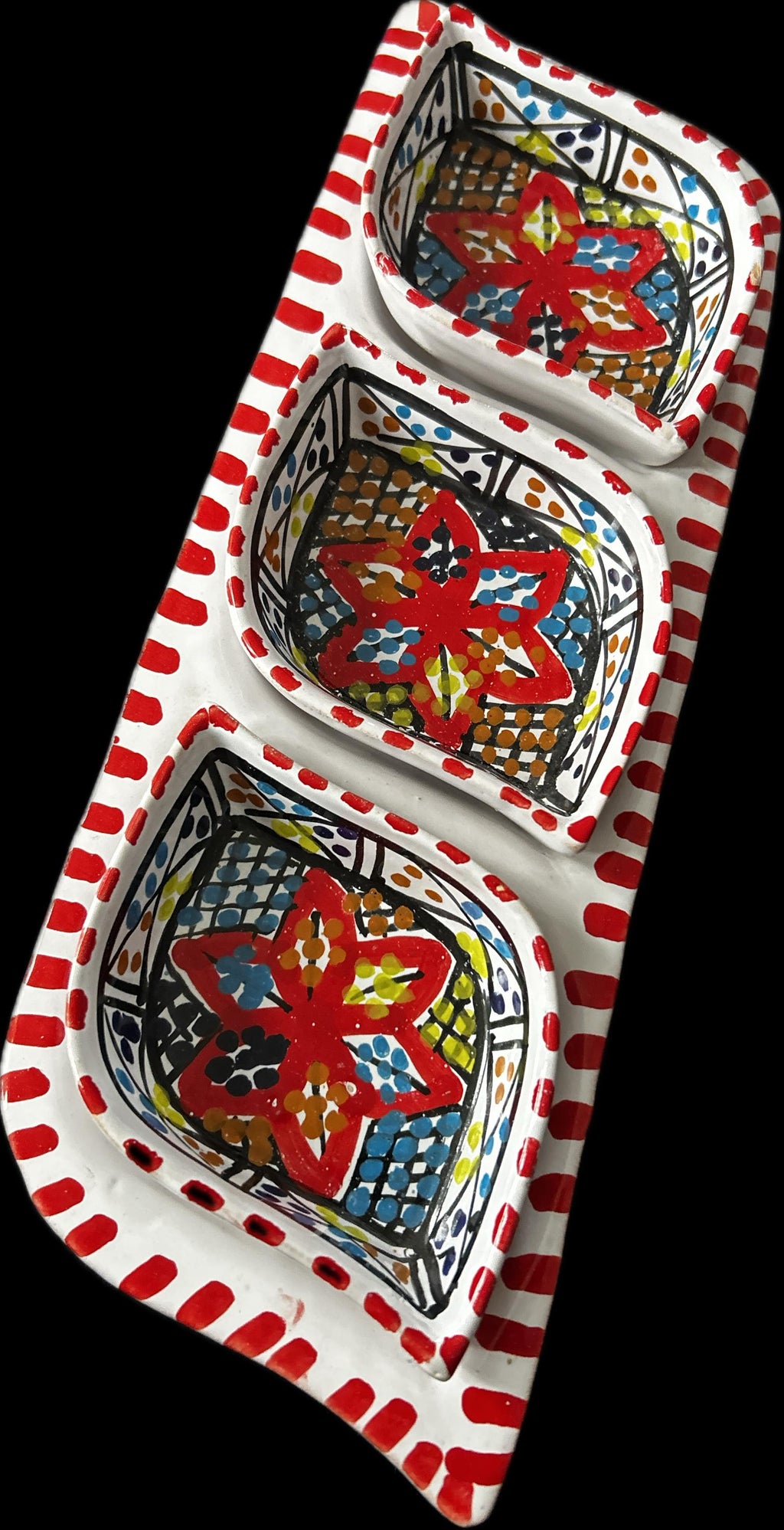 Handmade Tunisian Ceramic Snack Dish - Leaf Design