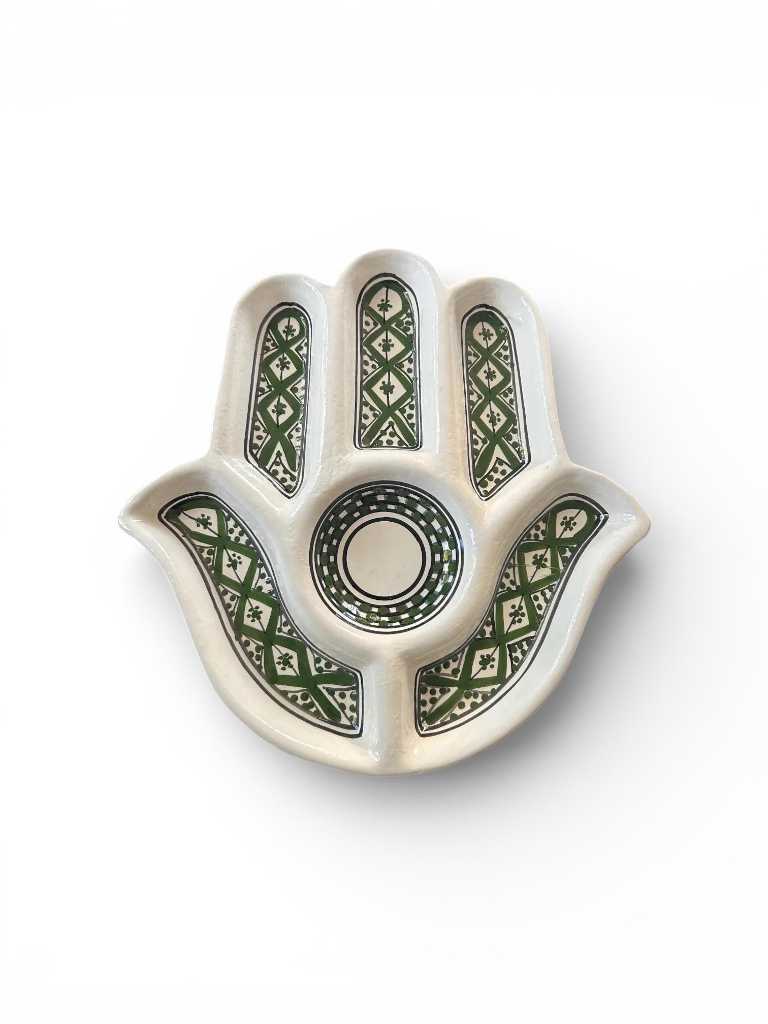 Handmade Tunisian Hamsa Dish – Ceramic Meze Platter, Green & White
