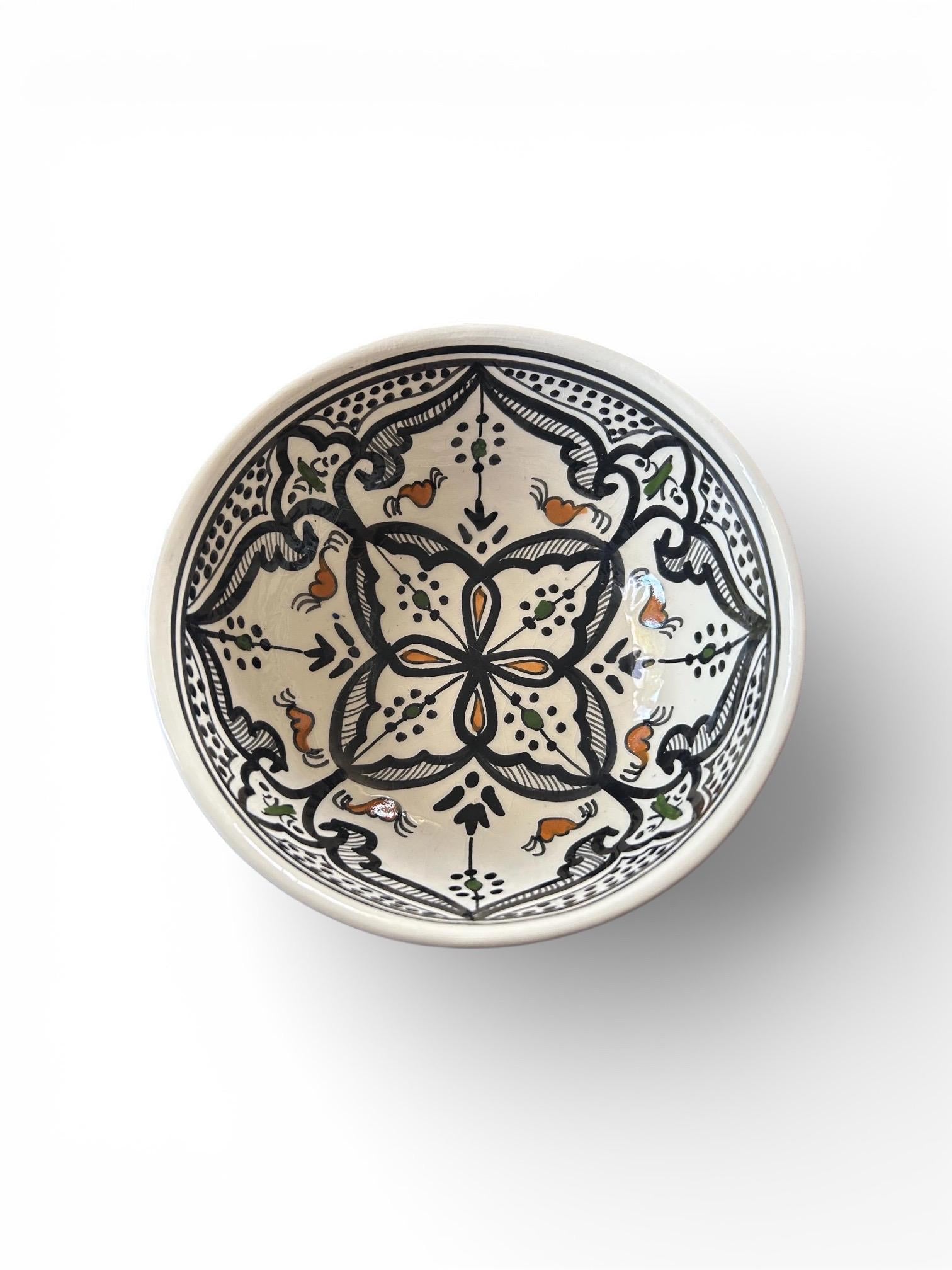 Handmade Tunisian Ceramic Bowl – Black Design